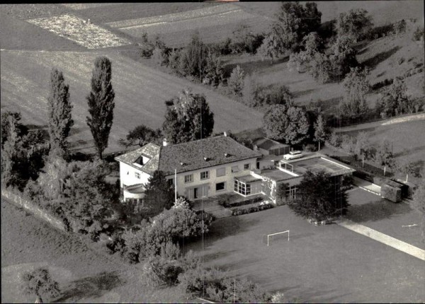 unbekanntes Haus, Flugaufnahme Vorderseite
