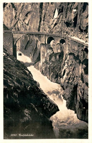 Teufelsbrücke Vorderseite