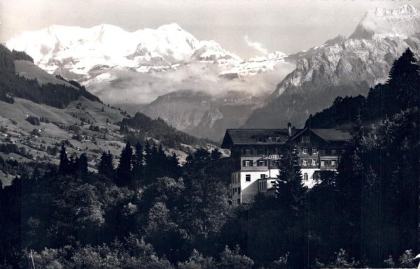 Bad Heustrich im Kandertal mit Blümlisalpgruppe u. Aermighorn Vorderseite