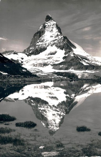 Zermatt, Riffelsee mit Matterhorn Vorderseite