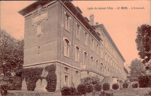 Le Mans, l'internat Vorderseite