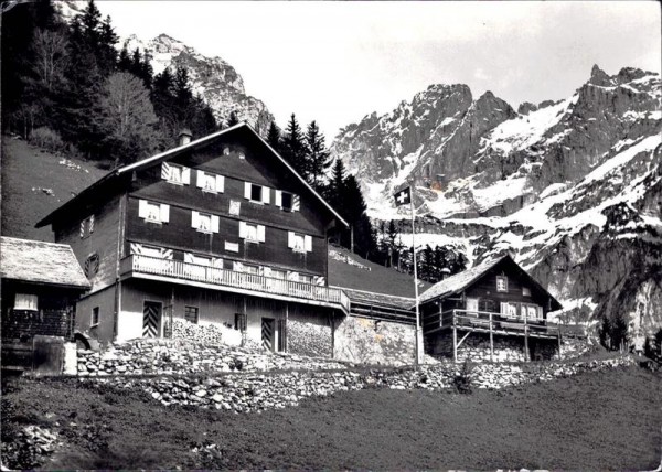 Ferienheim Strengmatt ob Erstfeld Vorderseite