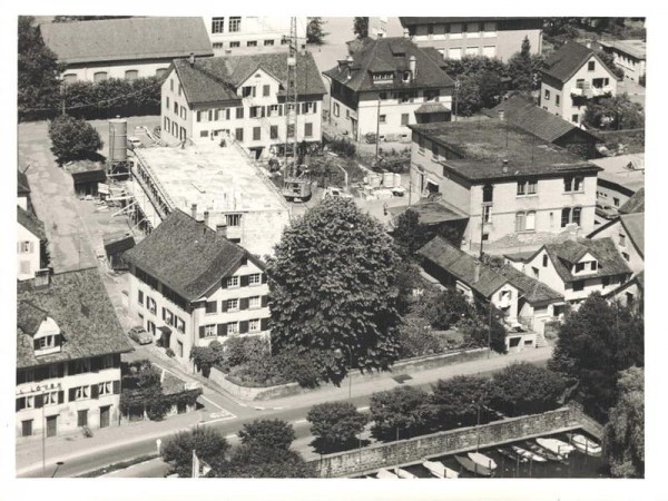 8706 Meilen ZH, Seestrasse 595 -Löwen, Schulhausstrasse 18 Vorderseite