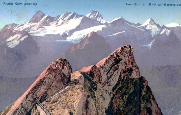 Pilatus-Kulm, Tomlishorn mit Blick auf Berneralpen Vorderseite