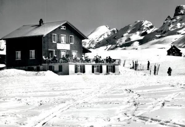 Melchsee-Frutt, Kernser Ski-und berhaus Vorderseite