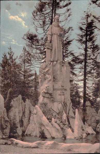 Ingenbohl - Denkmal des Gründers Vorderseite