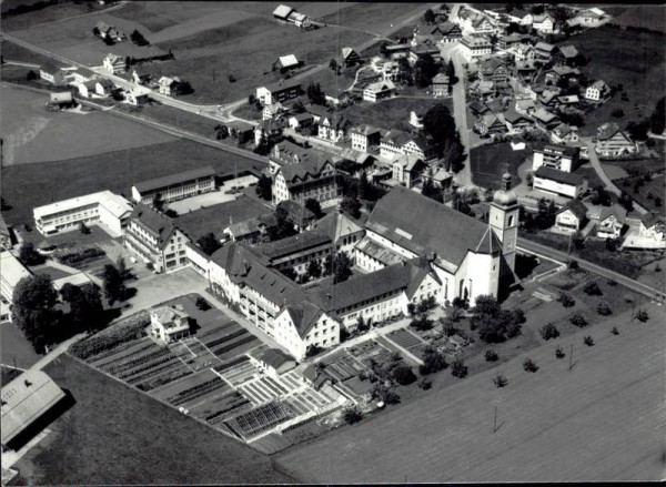 Neu St. Johann, Johanneum Vorderseite