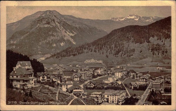 Davos-Dorf gegen Pischahorn (2982 m) Vorderseite