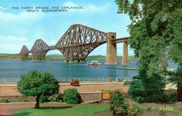 South Queensferry, the forth bridge and esplanade Vorderseite