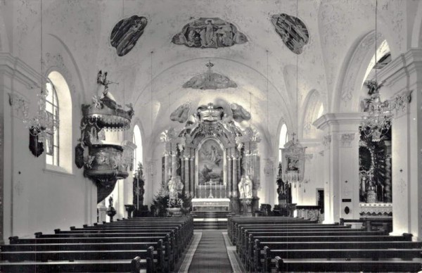 Melchtal. Inneres der Kirche Vorderseite
