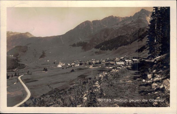 Sedrun gegen die Oberalp Vorderseite