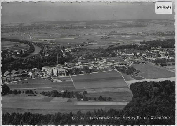 Fliegeraufnahme Aarberg mit Zuckerfabrik Flugaufnahme P. Zaugg