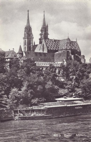 Basel. Münster Vorderseite