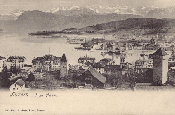 Luzern und die Alpen