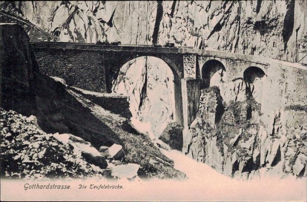 Gotthardstrasse, Die Teufelsbrücke Vorderseite