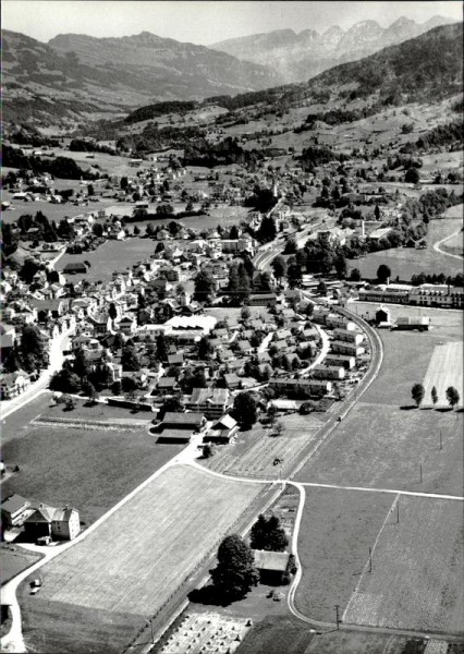 Ebnat-Kappel, Flugaufnahme Vorderseite