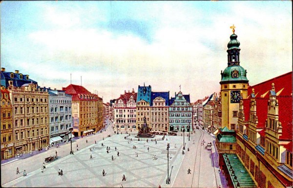 Leipzig MArktplatz mit altem Rathaus Vorderseite