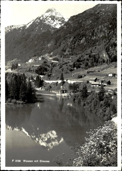 Wassen mit Stausee Vorderseite