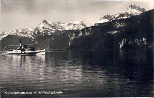 Vierwaldstättersee m. Urirotstock. DS Pilatus Vorderseite