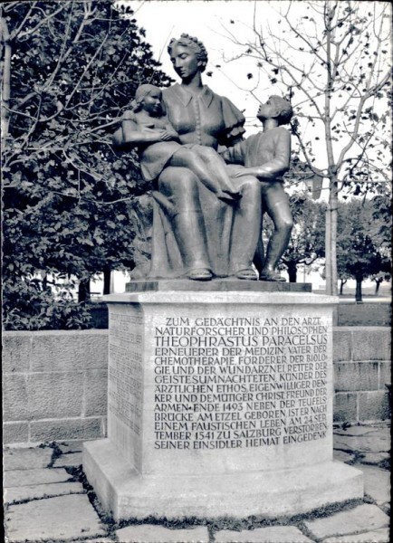 Einsiedeln, Paracelsus-Denkmal Vorderseite