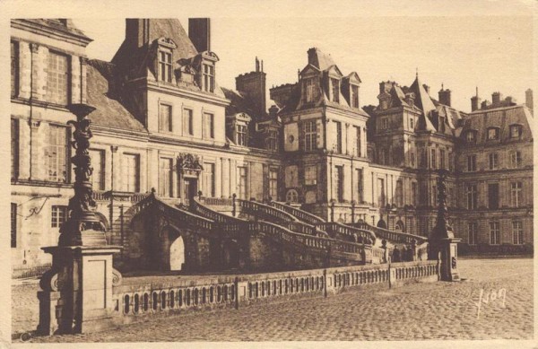 Fontainebleau Vorderseite