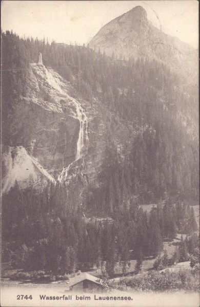 Wasserfall beim Lauensee