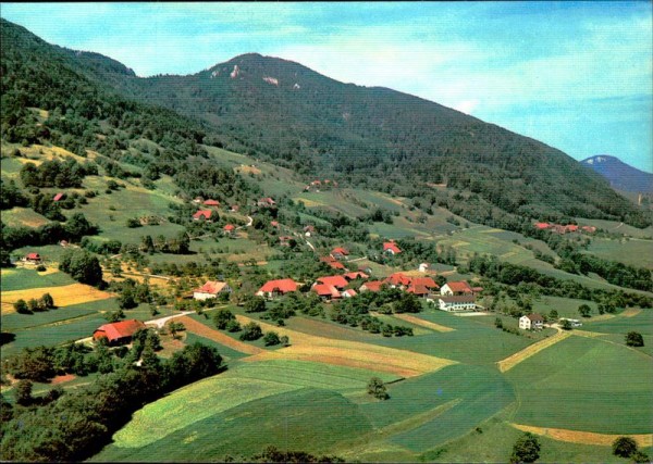 Wolfisberg bei Niederbipp, Flugaufnahme Vorderseite