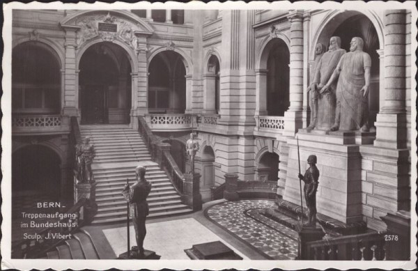 Bern Treppenaufgang im Bundeshaus