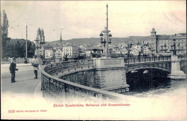 Quaibrücke Bellevue und Grossmünster Vorderseite