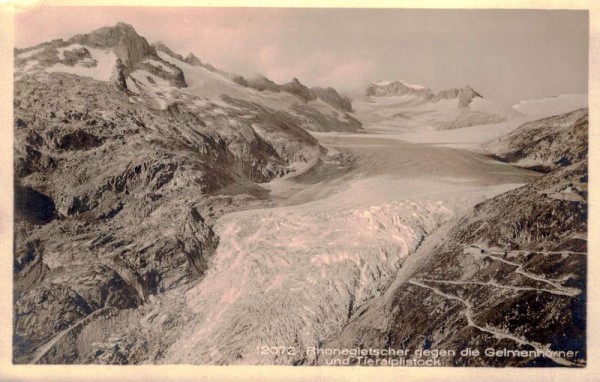 Rhonengletscher gegen die Gelmenhörner und Tieralplistock Vorderseite