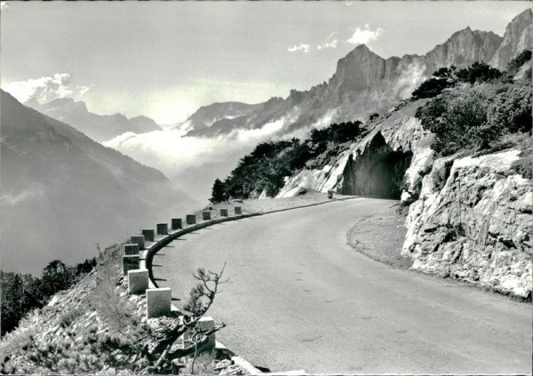 Sustenstrasse, Gadmerflüh, Haslital Vorderseite