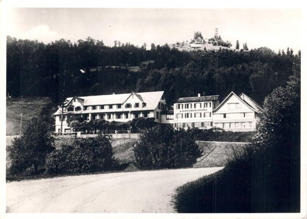 Kurhaus Hasenstrick am Bachtel Vorderseite