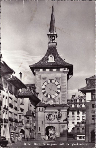 Bern. Kramgasse mit Zeitglockenturm