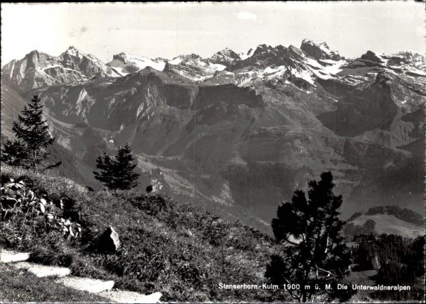 Stanserhorn-Kulm (1900 m) - Die Unterwaldneralpen Vorderseite