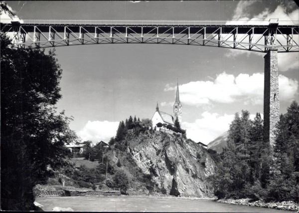 Kirche in Scuol, Schuls Vorderseite