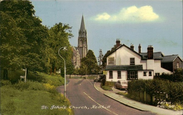 St. John's Church, Redhill Vorderseite
