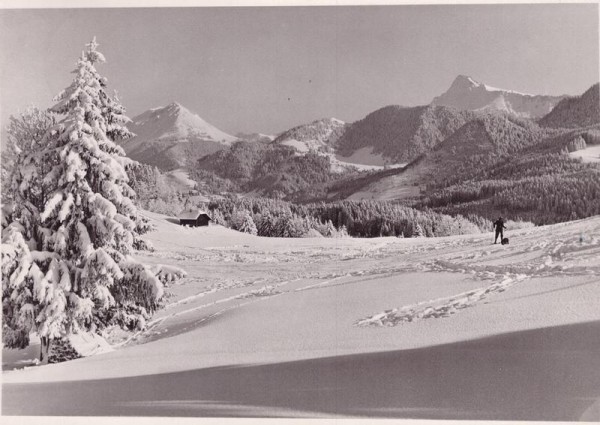 Les Pleiades, Chalet Pierrely Vorderseite