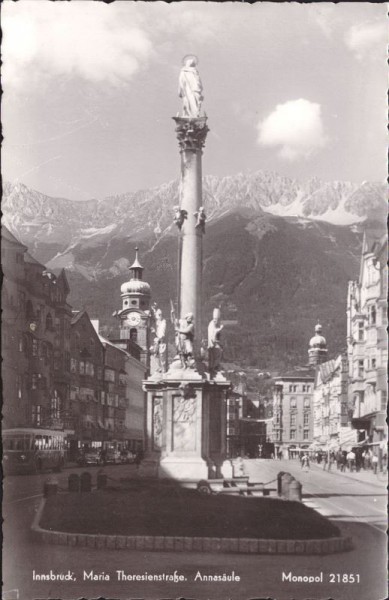 Innsbruck - Maria Theresienstrasse (Annasäule)
