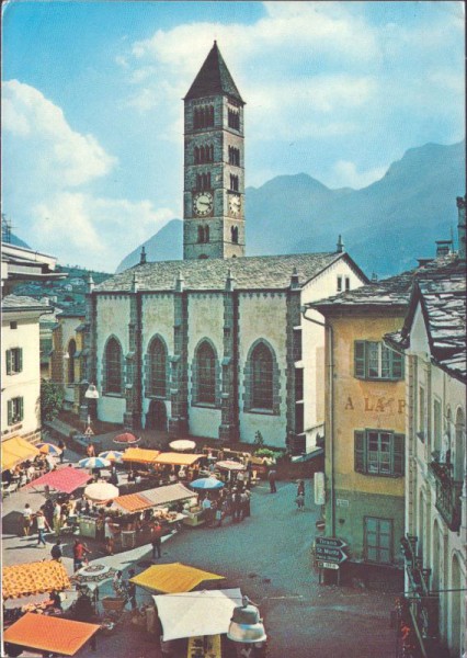 Poschiavo, Kirche und Markt