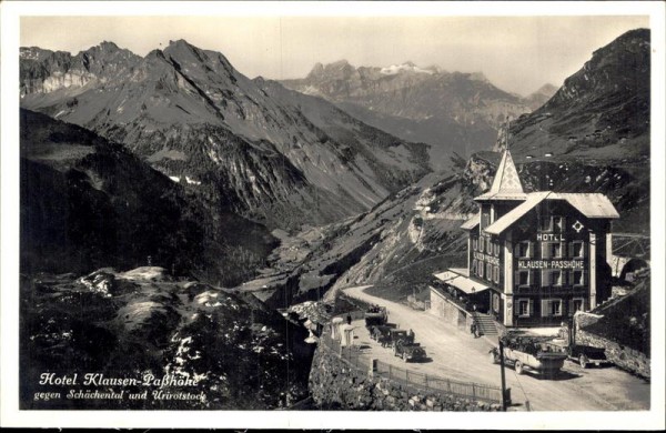 Hotel Klausen-Passhöhe Vorderseite