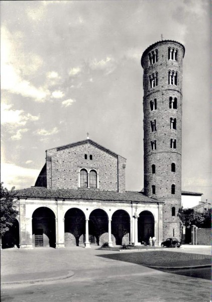 Ravenna - Kirche Vorderseite