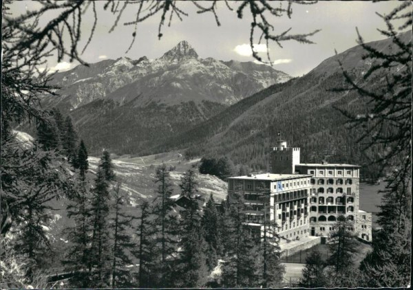 Hotel Castell Zuoz Vorderseite
