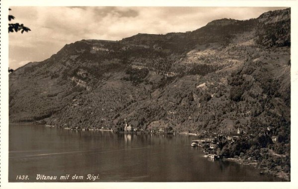 Vitznau mit dem Rigi Vorderseite