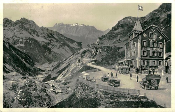 Hotel Klausen-Passhöhe Vorderseite