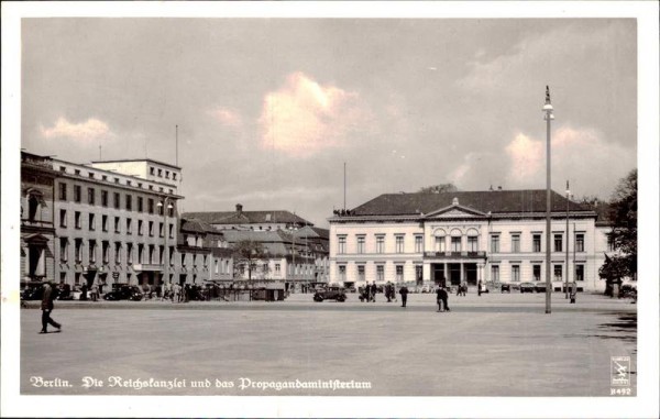 Berlin - Reichskanzlei Vorderseite