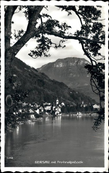 Gersau mit Frohnalpstock Vorderseite