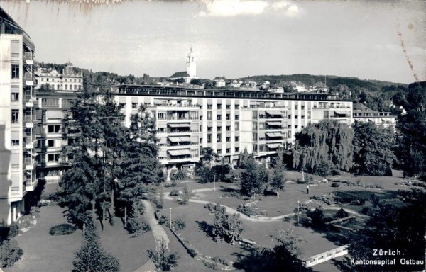 Zürich. Kantonsspital Ostbau Vorderseite