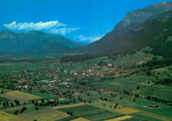 Malans GR - Flugaufnahmen Vorderseite
