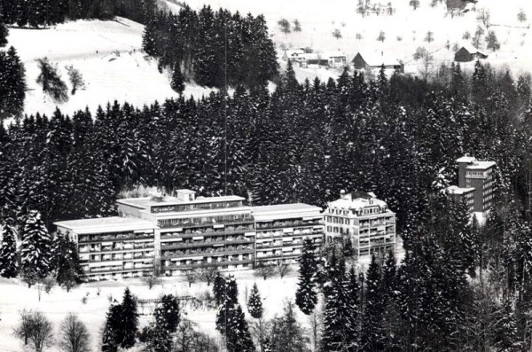 Zürcher Heilstätte, Wald ZH  Vorderseite