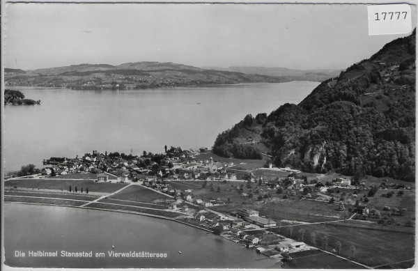 Die Halbinsel Stansstad am Vierwaldstättersee